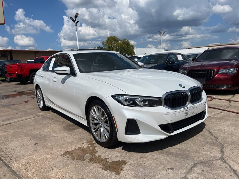 BMW 3 Series Vehicle Image 06