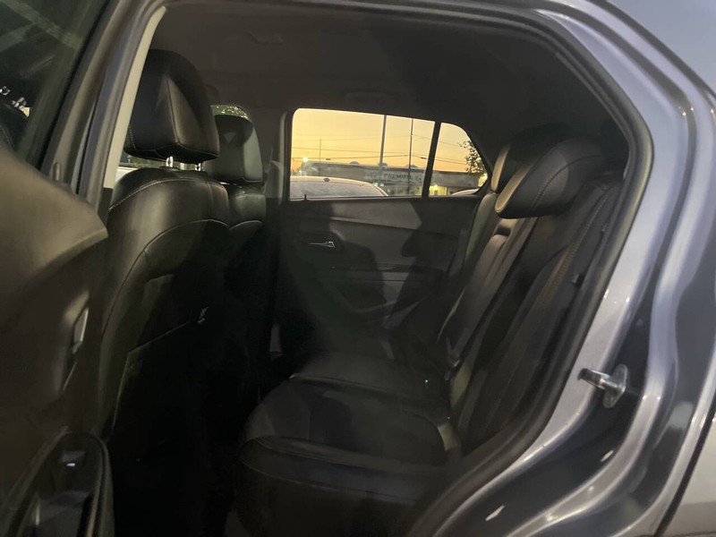 Chevrolet Trax Vehicle Image 08