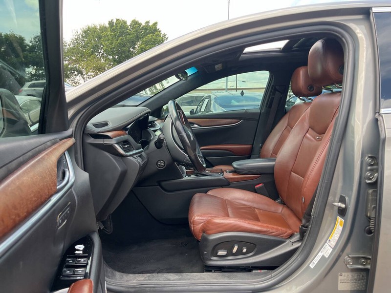 Cadillac XTS Vehicle Image 07