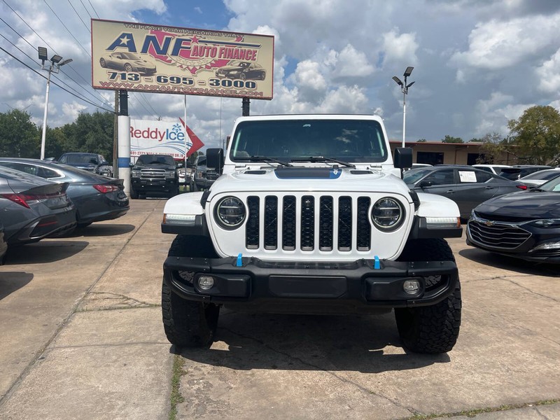 Jeep Wrangler Unlimited Vehicle Image 02