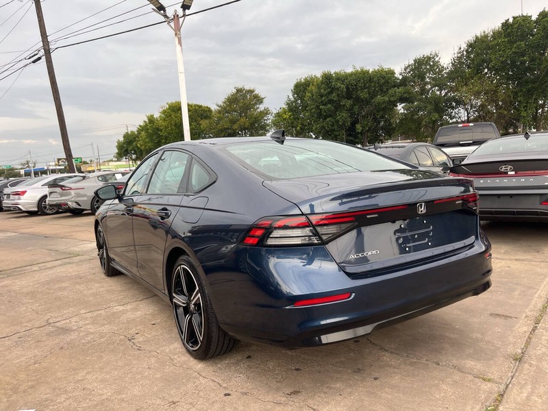 Honda Accord Vehicle Image 03