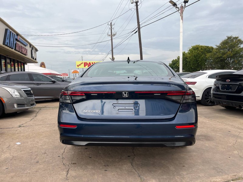 Honda Accord Vehicle Image 04