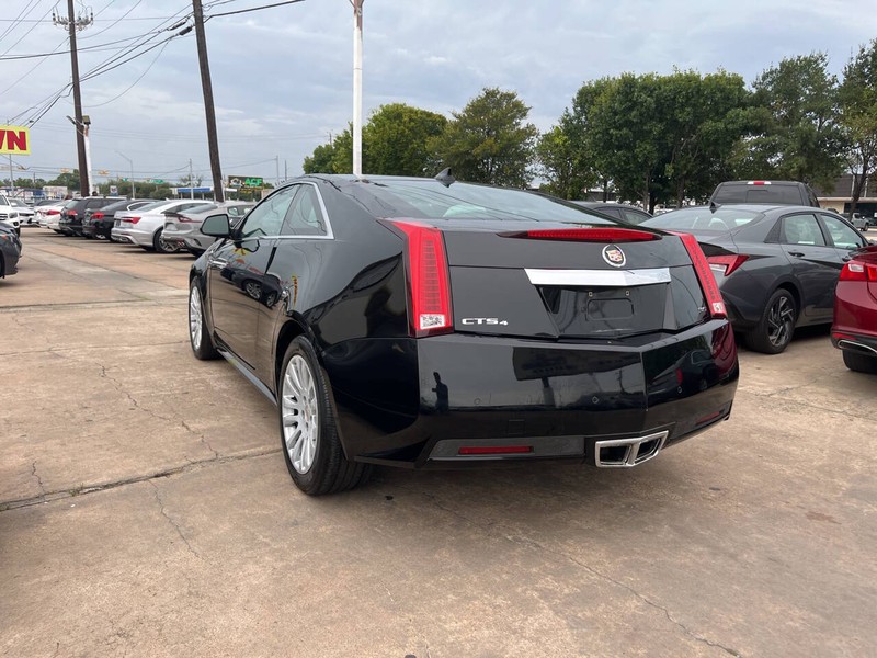 Cadillac CTS Vehicle Image 03