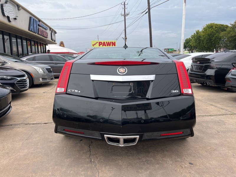 Cadillac CTS Vehicle Image 04
