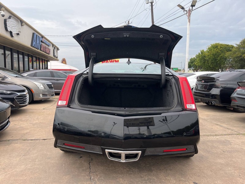 Cadillac CTS Vehicle Image 09