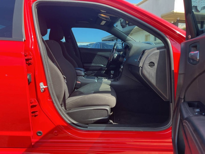 Dodge Charger Vehicle Image 11