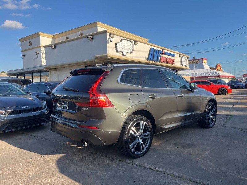 Volvo XC60 Vehicle Image 05