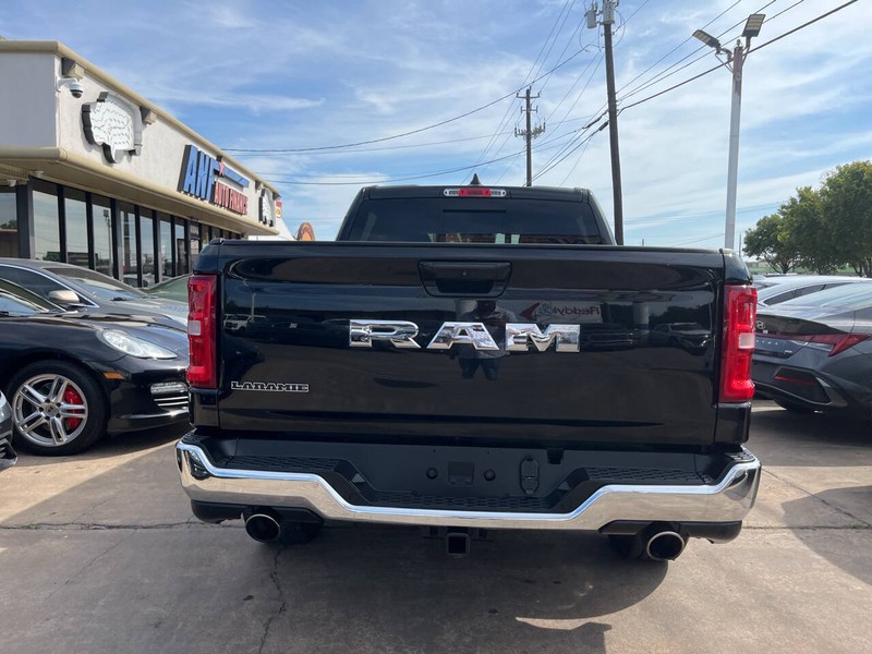 Ram 1500 Vehicle Image 04