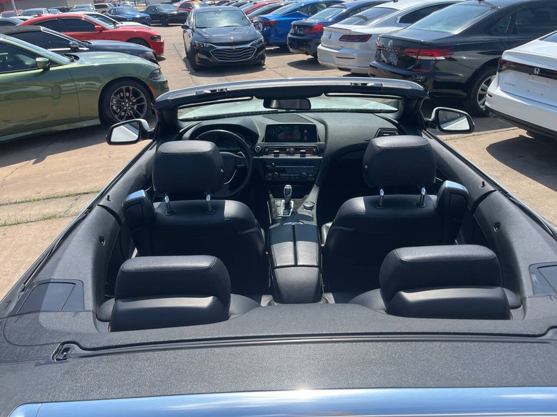 BMW 6 Series Vehicle Image 05