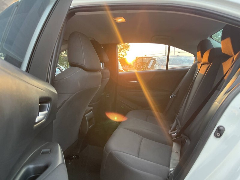 Toyota Corolla Vehicle Image 08