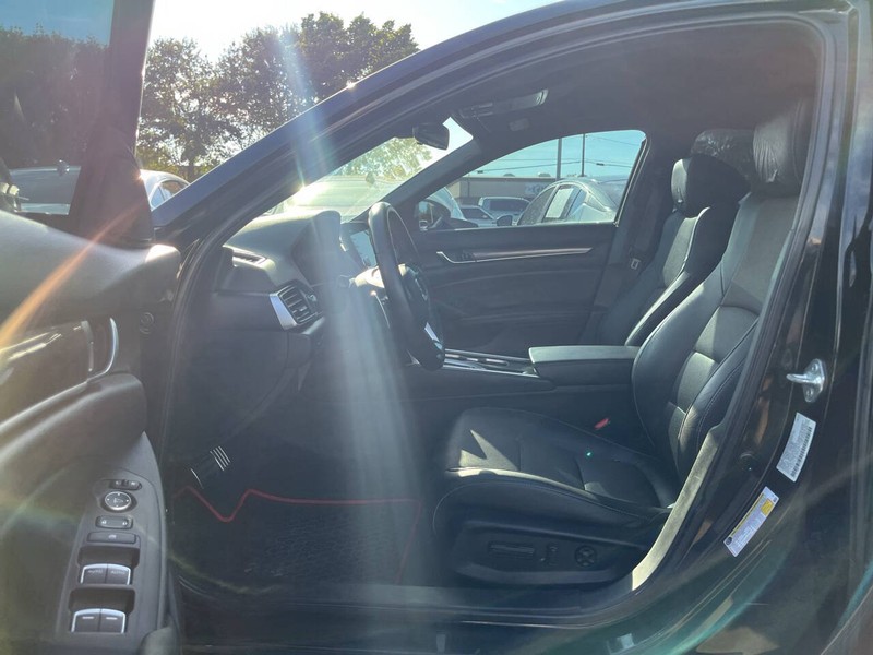 Honda Accord Sedan Vehicle Image 07