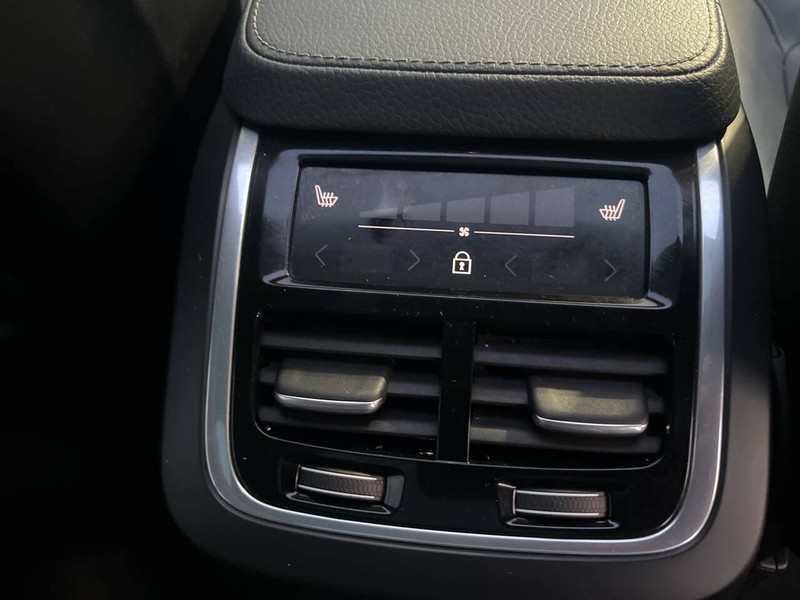 Volvo XC90 Vehicle Image 13