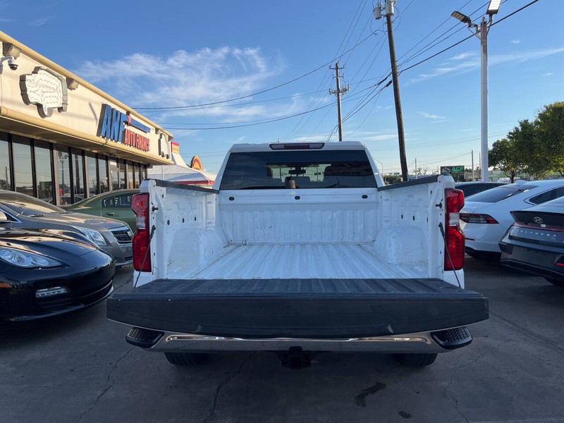Chevrolet Silverado 1500 Vehicle Image 09