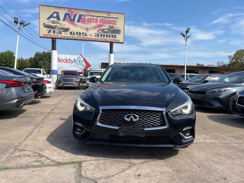 INFINITI Q50 Vehicle Image 02
