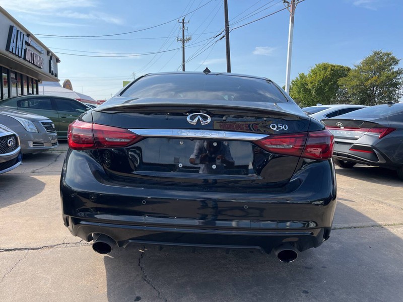 INFINITI Q50 Vehicle Image 04