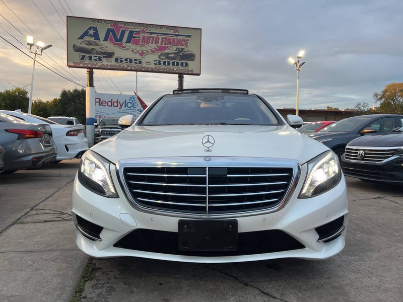 Mercedes-Benz S-Class Vehicle Image 02