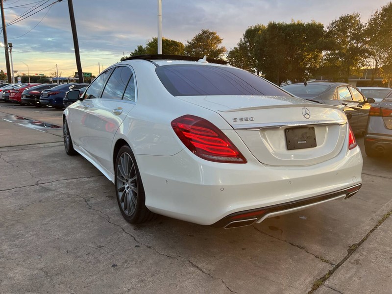 Mercedes-Benz S-Class Vehicle Image 03