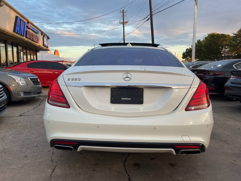 Mercedes-Benz S-Class Vehicle Image 04