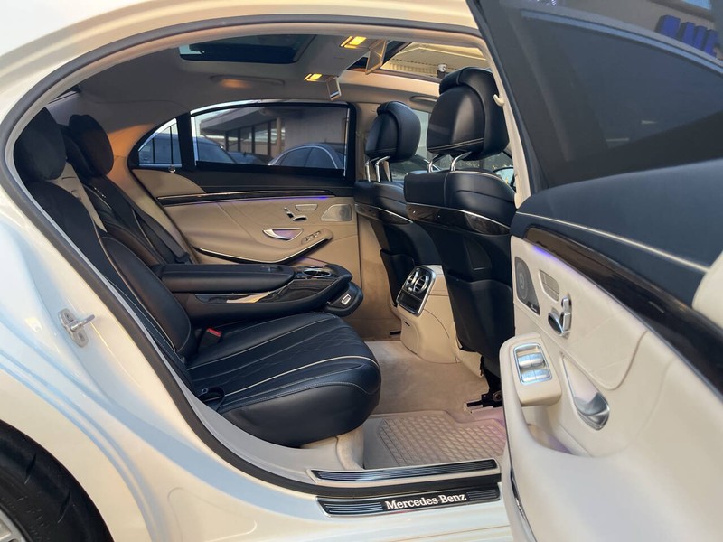 Mercedes-Benz S-Class Vehicle Image 10