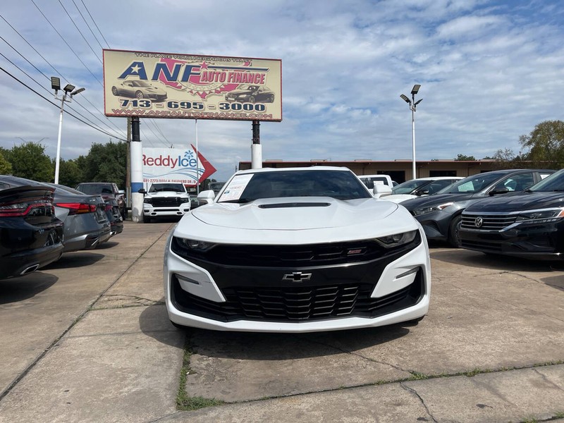 Chevrolet Camaro Vehicle Image 02