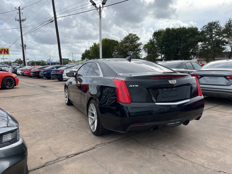 Cadillac ATS Vehicle Image 03