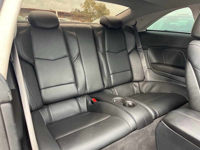 Cadillac ATS Vehicle Image 11