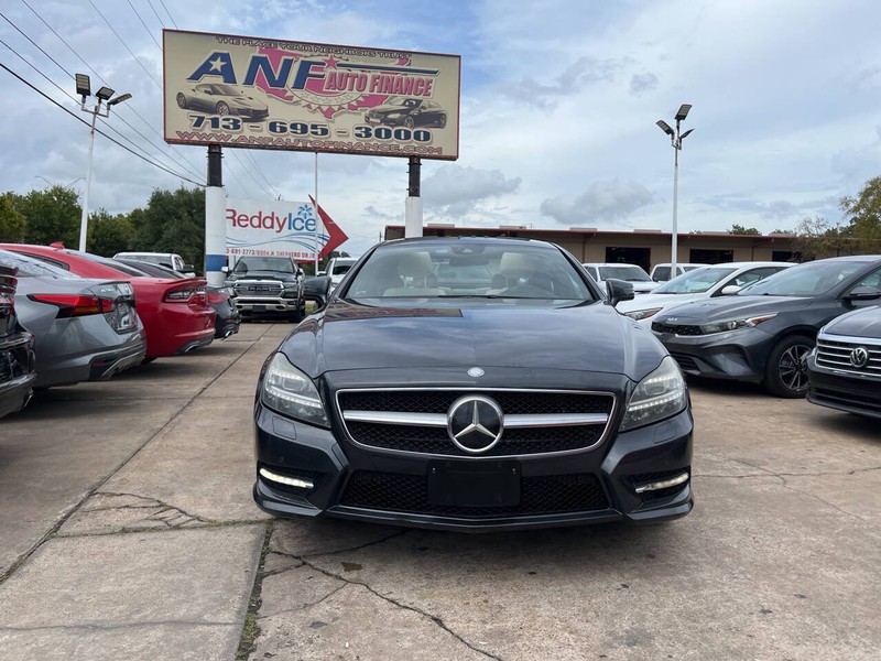 Mercedes-Benz CLS Vehicle Image 02