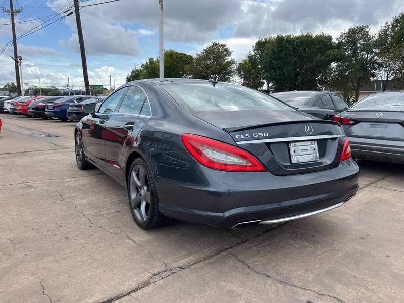 Mercedes-Benz CLS Vehicle Image 03