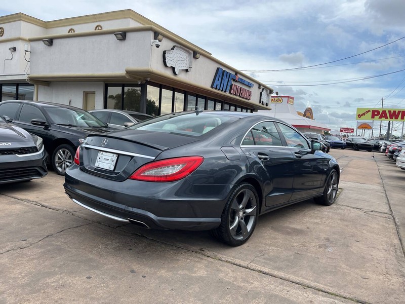 Mercedes-Benz CLS Vehicle Image 05