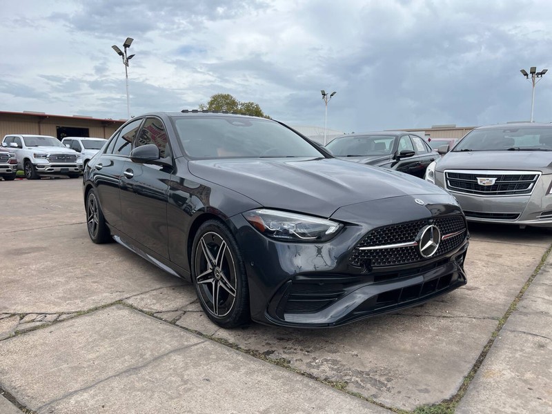 Mercedes-Benz C-Class Vehicle Image 06