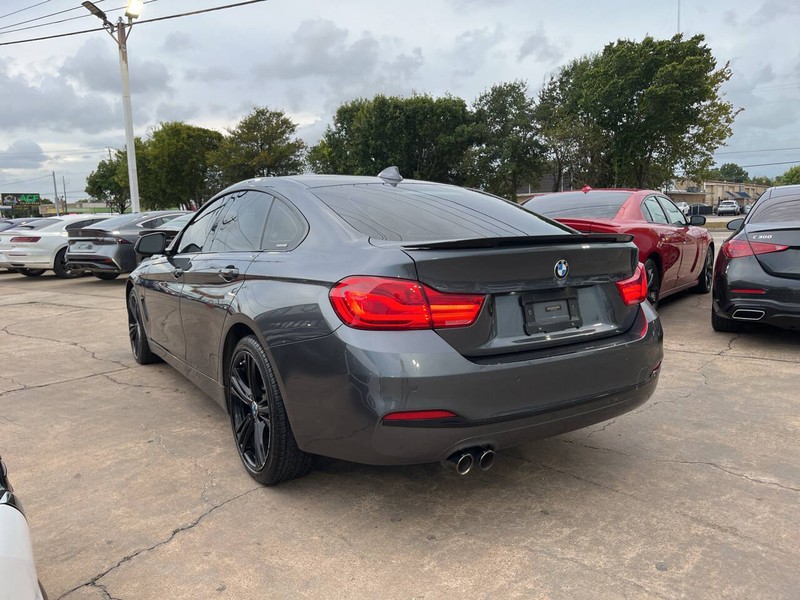 BMW 4 Series Vehicle Image 03