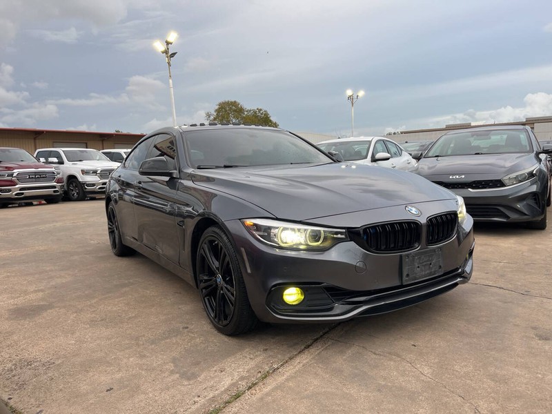 BMW 4 Series Vehicle Image 06