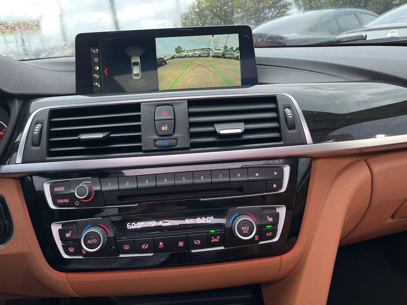 BMW 4 Series Vehicle Image 12