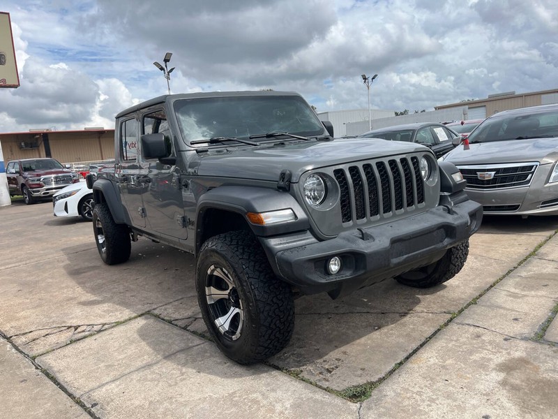 Jeep Gladiator Vehicle Image 06