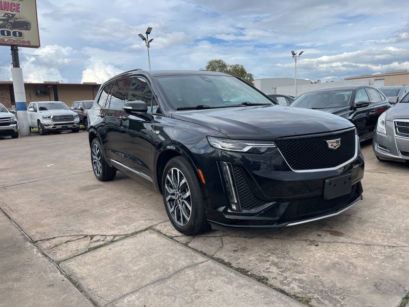 Cadillac XT6 Vehicle Image 06
