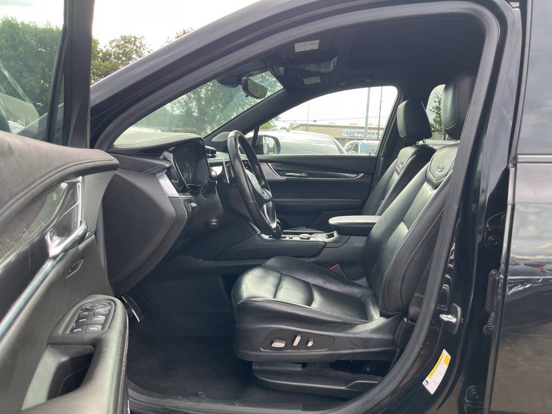 Cadillac XT6 Vehicle Image 07