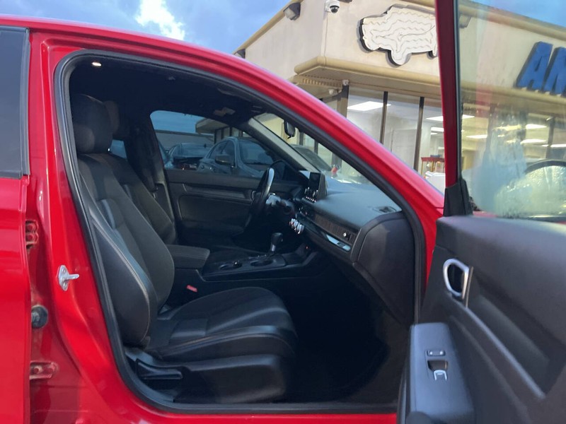 Honda Civic Sedan Vehicle Image 11