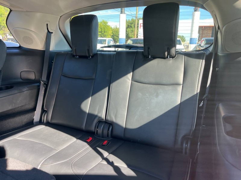 INFINITI QX60 Vehicle Image 09