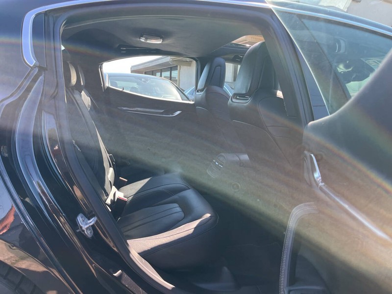 Maserati Ghibli Vehicle Image 09