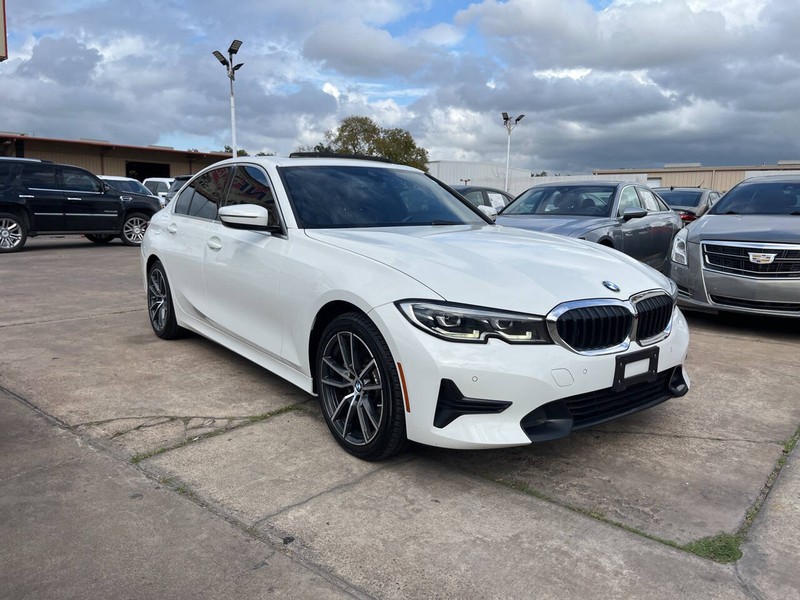 BMW 3 Series Vehicle Image 08