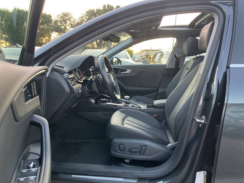 Audi A4 Sedan Vehicle Image 07