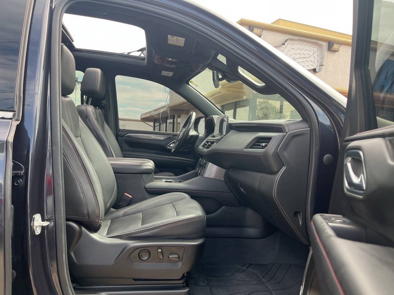 Chevrolet Tahoe Vehicle Image 16