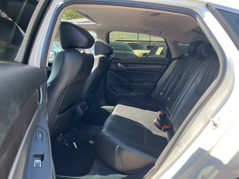 Honda Accord Sedan Vehicle Image 08