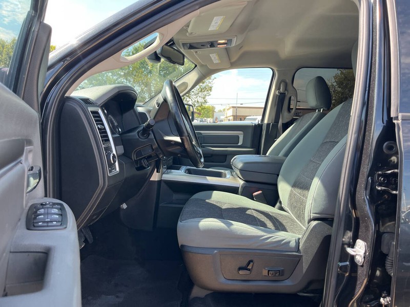 Ram 1500 Vehicle Image 08