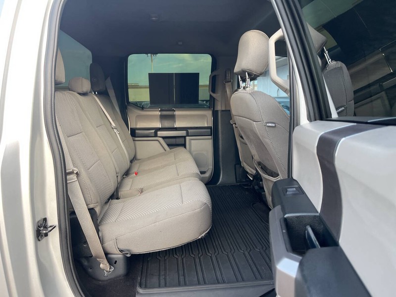 Ford F-150 Vehicle Image 10