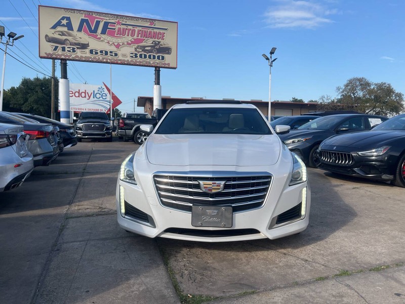 Cadillac CTS Sedan Vehicle Image 02