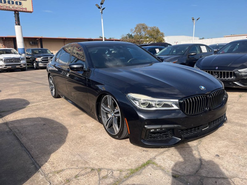 BMW 7 Series Vehicle Image 06