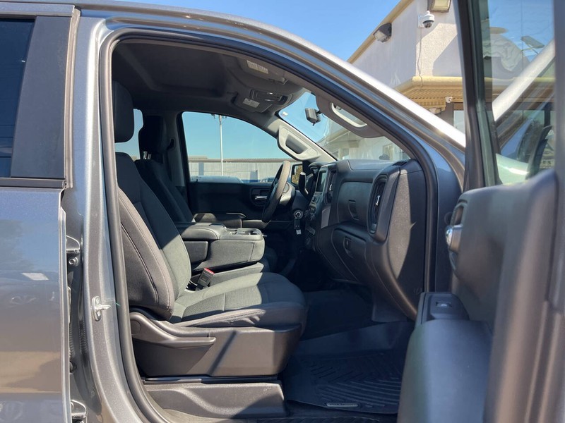 Chevrolet Silverado 1500 Vehicle Image 11