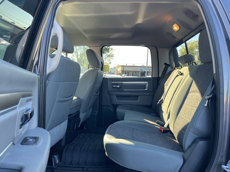 Ram 1500 Vehicle Image 08
