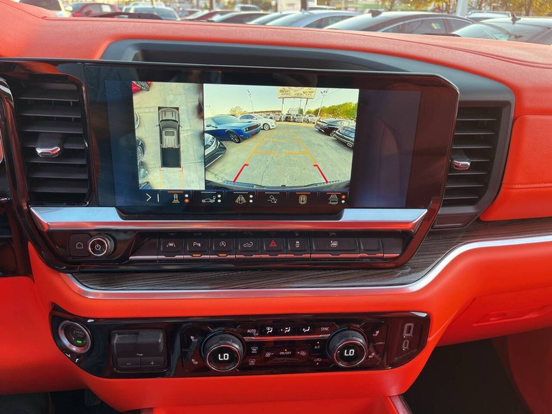 Chevrolet Silverado 1500 Vehicle Image 12